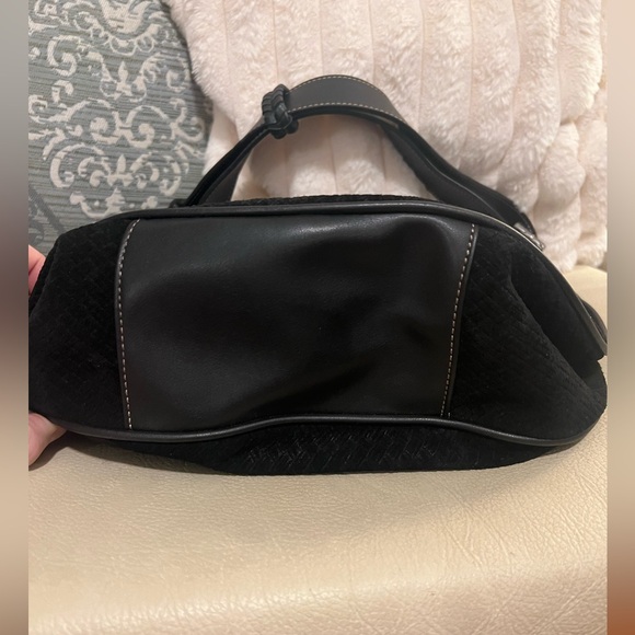 The Sak Black Hobo Bag - Picture 3 of 6